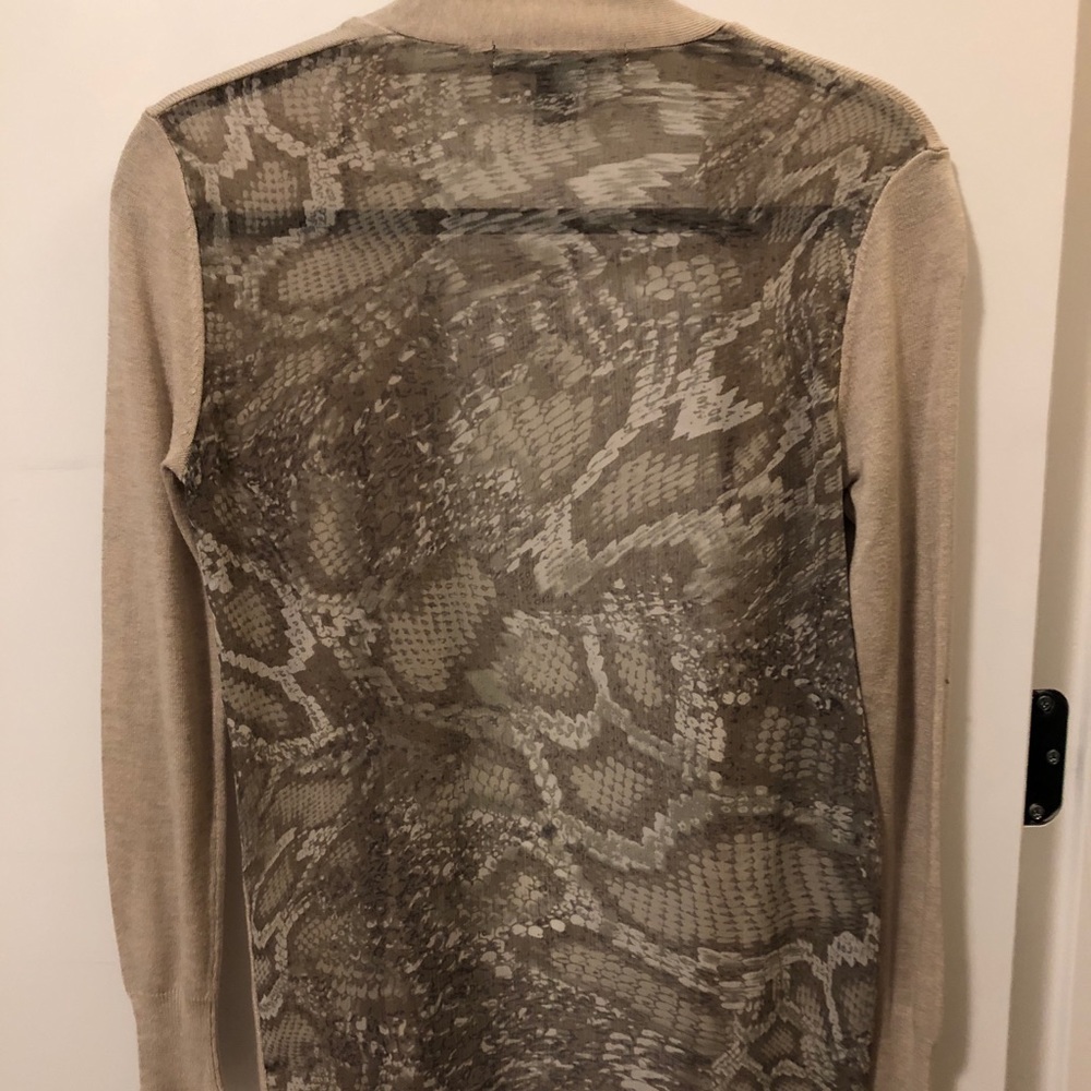 Pattern Cardigan - Picture 2 of 2
